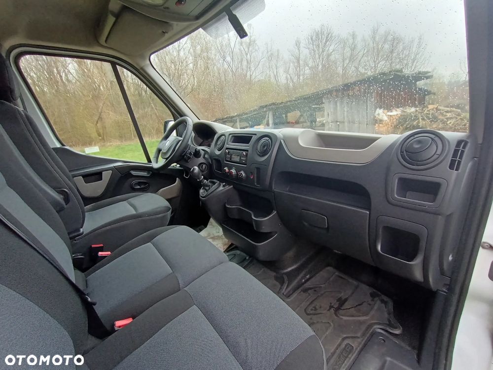 Renault Master 2.3 diesel 125kM 2015 rok 3.5T UDOKUMENTOWANY ORGINALNY PRZEBIEG, STAN BARDZO DOBRY!!! - 24