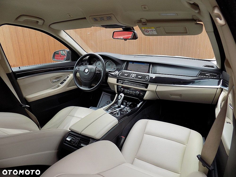 BMW Seria 5 518d - 20