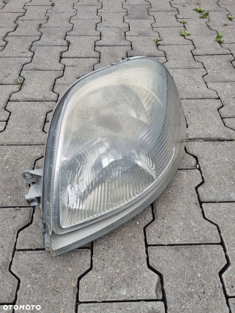 LAMPA LEWA PRAWA PRZÓD EU MASTER MOVANO INTERSTAR  04-10r. - 3
