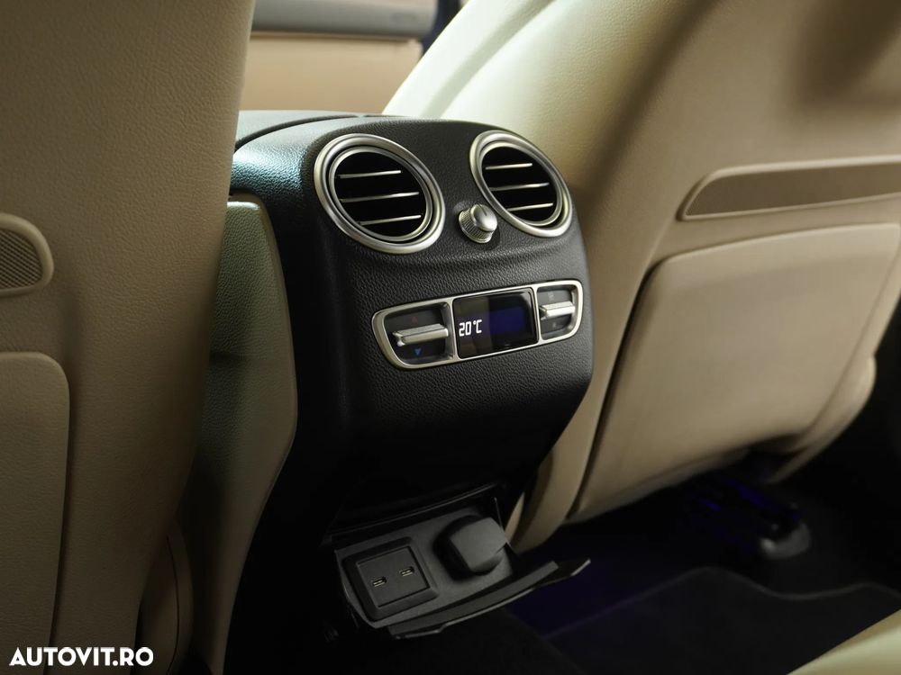 Mercedes-Benz EQC 400 4MATIC - 16