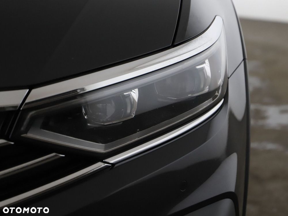 Volkswagen Passat Alltrack - 30