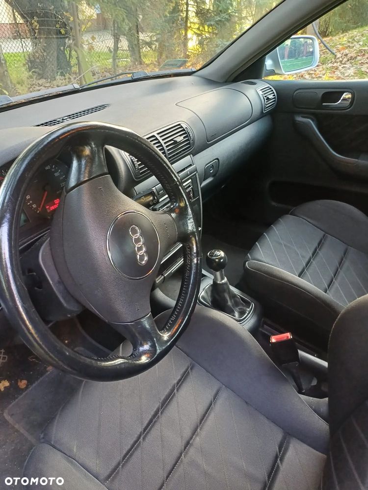 Audi A3 Sportback 1.9 TDI Ambition - 14