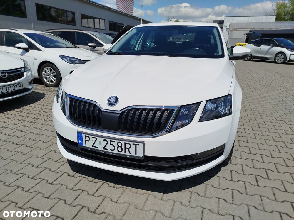 Skoda Octavia 1.0 TSI GPF Active - 9