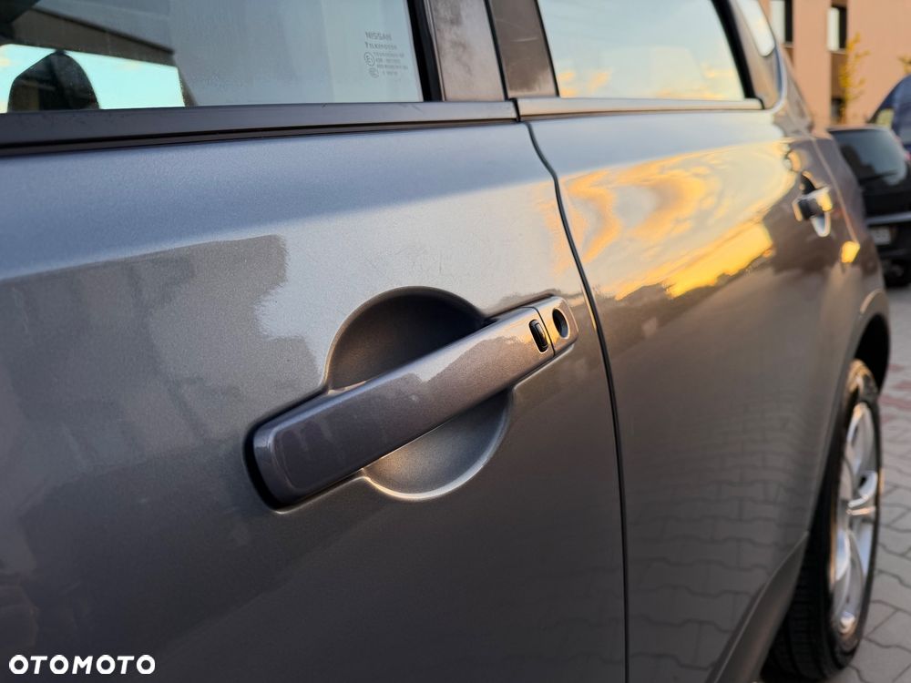 Nissan Qashqai 2.0 Tekna Premium CVT - 9