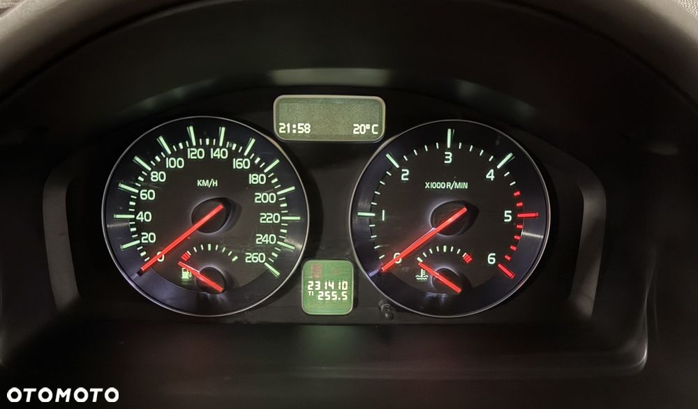 Volvo V50 D4 Momentum - 11