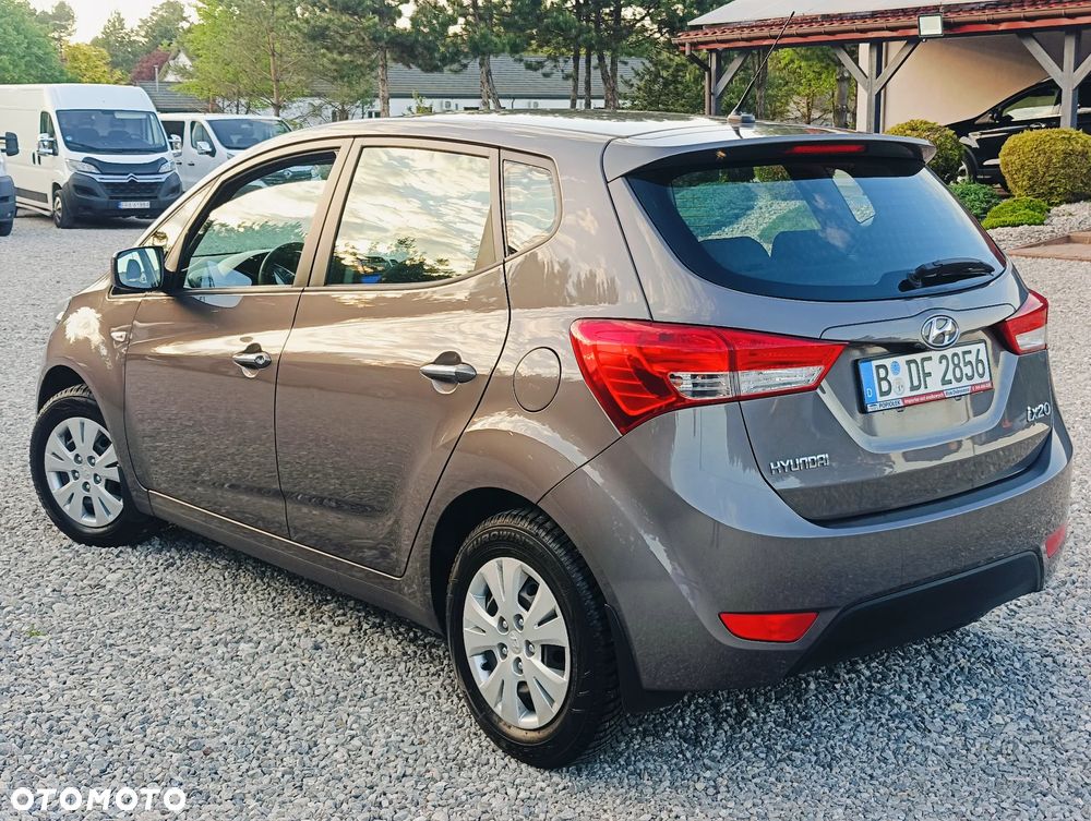 Hyundai ix20 1.4 Trend - 9