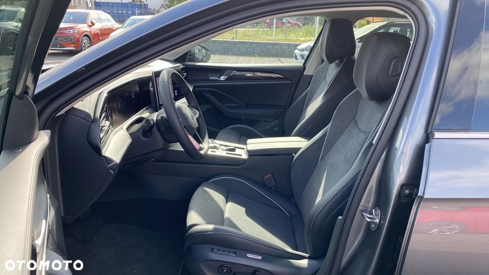 Volkswagen Passat Variant 2.0 TDI SCR Business Plus DSG - 23
