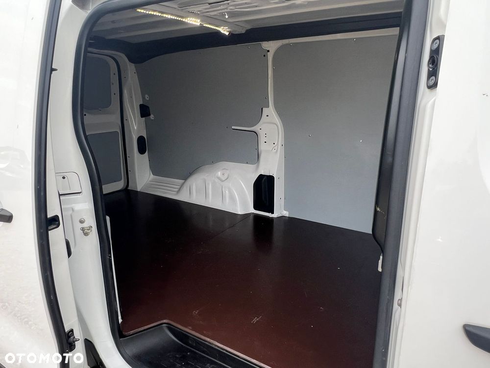 Citroën Jumpy LONG - 12