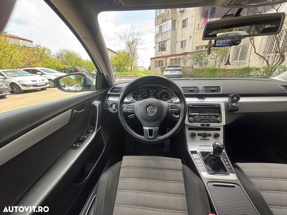 Volkswagen Passat Alltrack 2.0 TDI BlueMotion Technology - 8