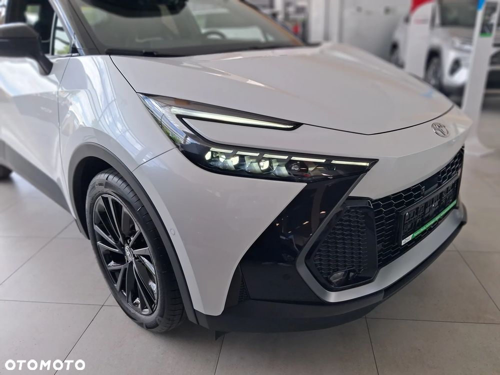 Toyota C-HR 2.0 PHEV Dynamic Force GR Sport - 11
