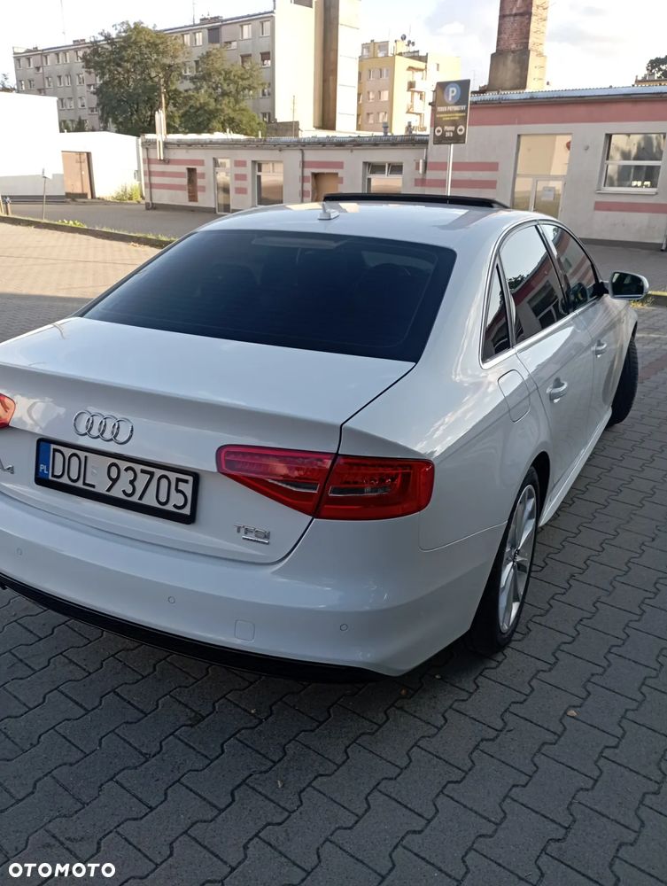 Audi A4 ver-2-0-tfsi-quattro-s-tronic - 2