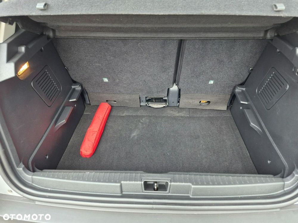 Renault Captur - 26