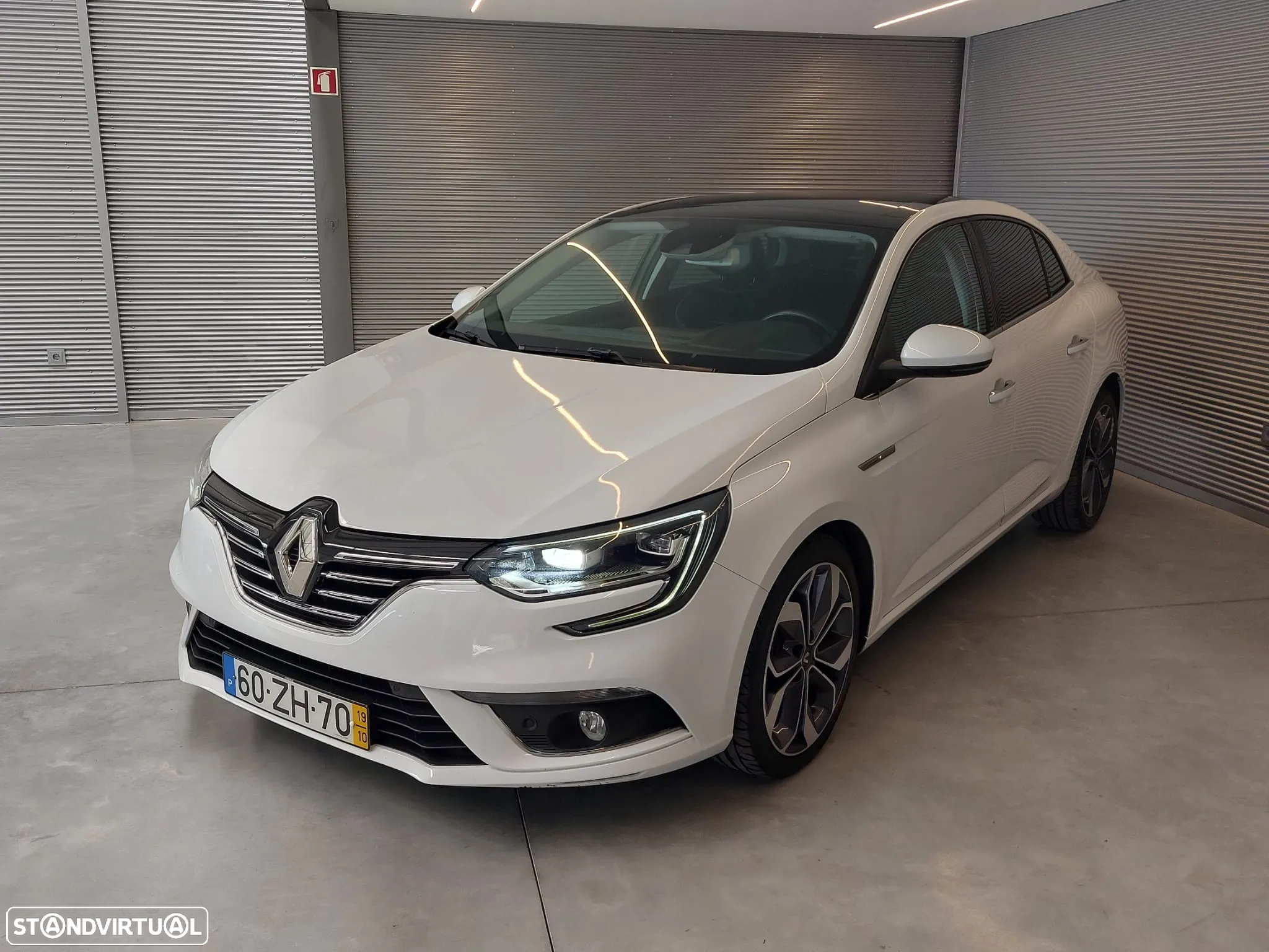 Renault Mégane Grand Coupe - 3