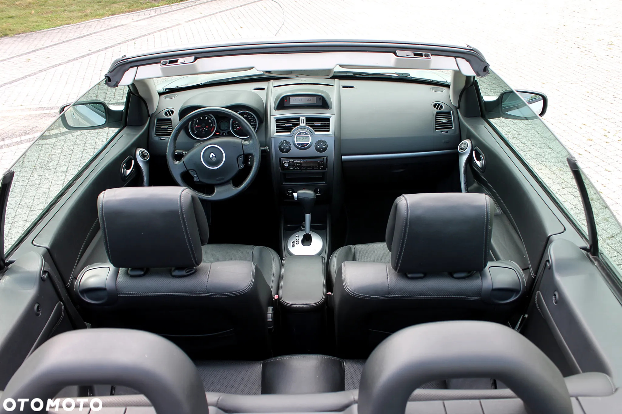 Renault Megane 2.0 Coupe-Cabriolet Privilege - 6