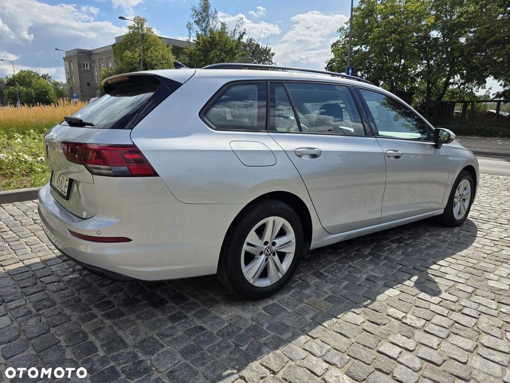 Volkswagen Golf 2.0 TDI Life - 32