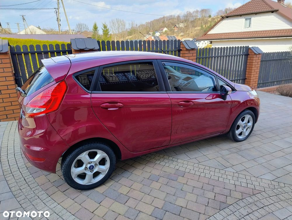 Ford Fiesta - 5