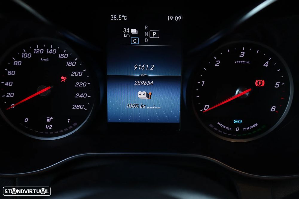 Mercedes-Benz GLC 300 e 4Matic - 25