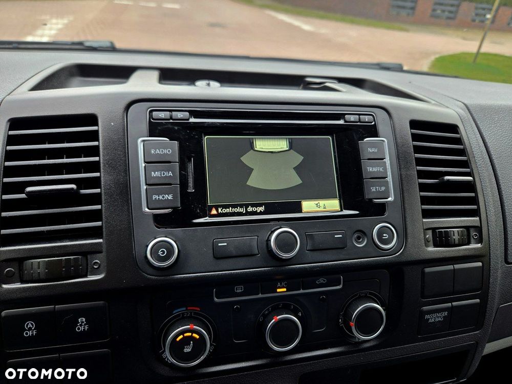 Volkswagen Transporter - 14