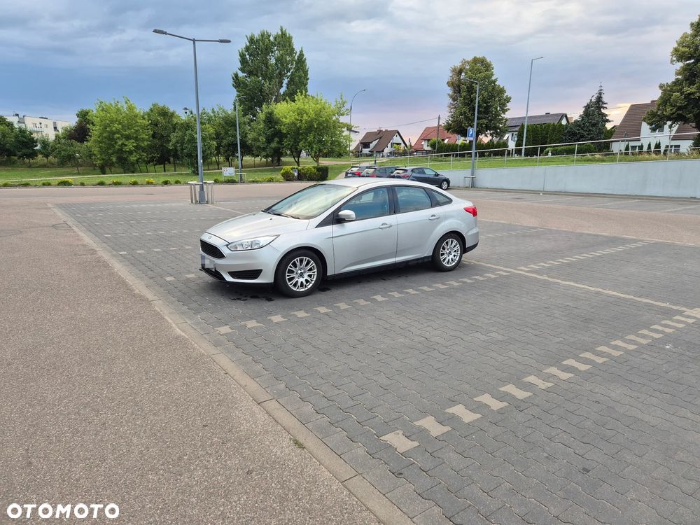Ford Focus 1.6 Trend - 2
