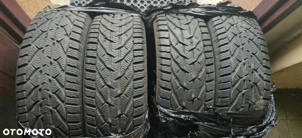Jak nowe zimowe Kormoran 195/55 R15 - 1