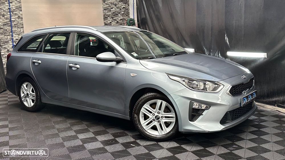 Kia Ceed SW 1.6 CRDi SX - 4
