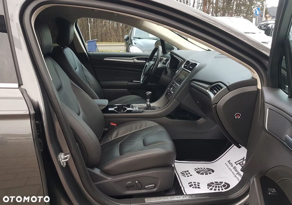 Ford Mondeo 2.0 TDCi Titanium - 10