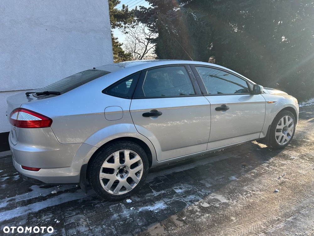Ford Mondeo 1.8 TDCi Trend - 2