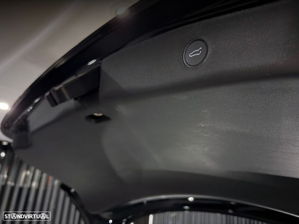Tesla Model 3 Standard RWD - 40
