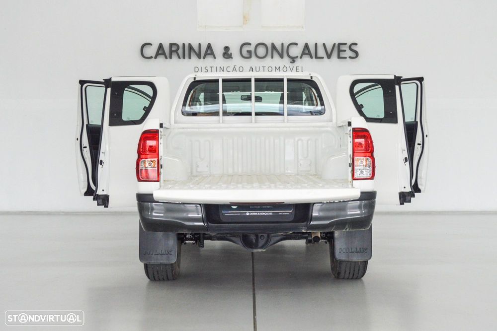 Toyota Hilux 2.4 D-4D 4X2 Cabine Extra 3L - 50