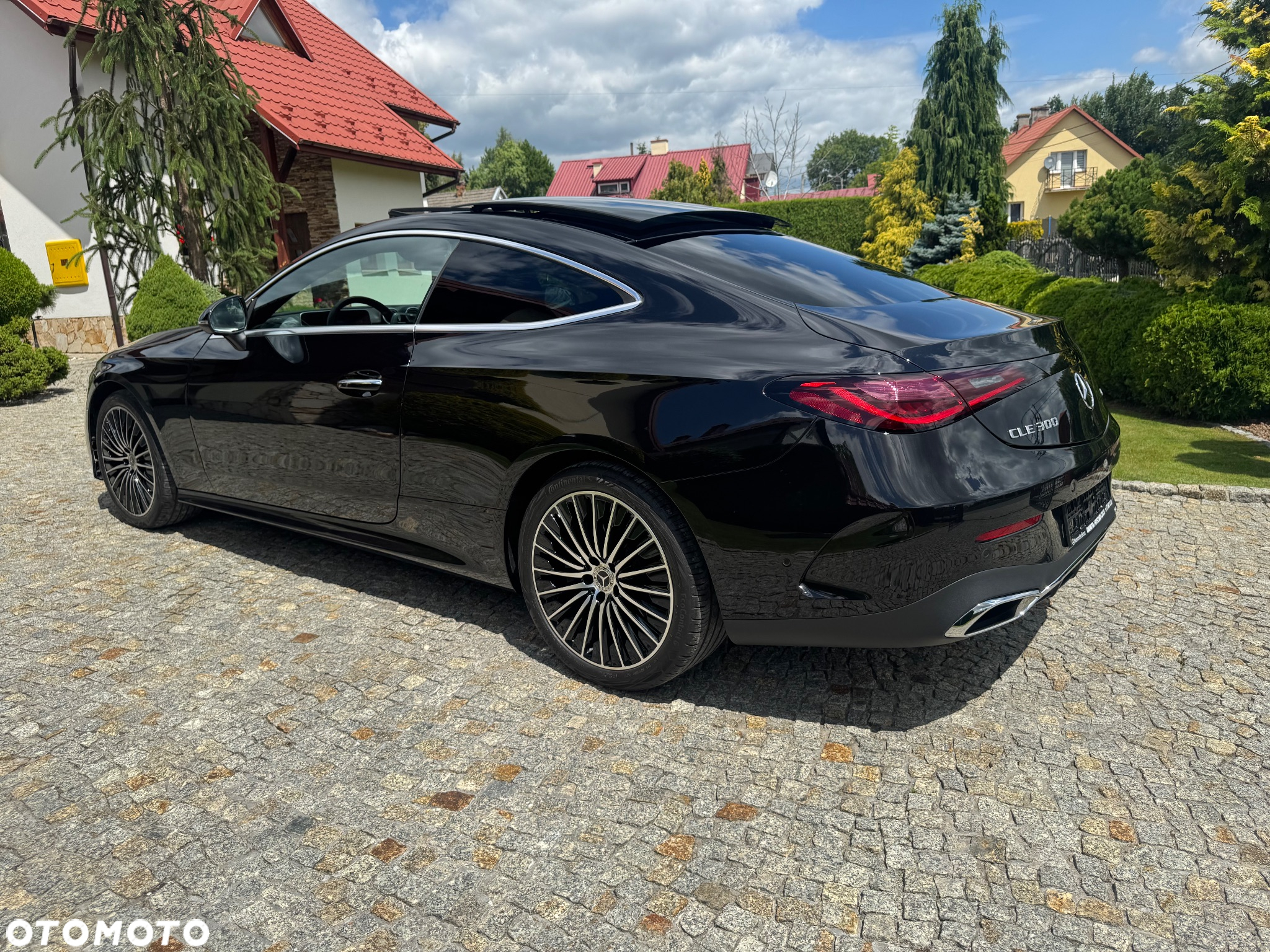 Mercedes-Benz CLE 300 4Matic Coupe 9G-TRONIC Edition AMG Line - 3