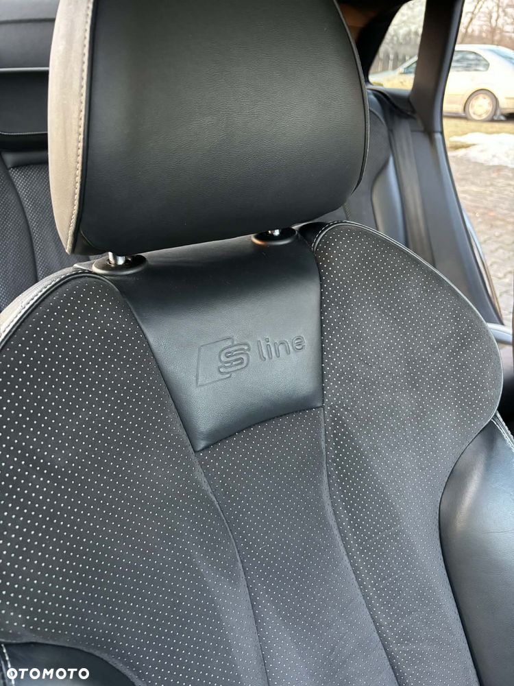 Audi A3 Sportback 2.0 TDI (clean diesel) quattro S tronic S line Sportpaket - 40