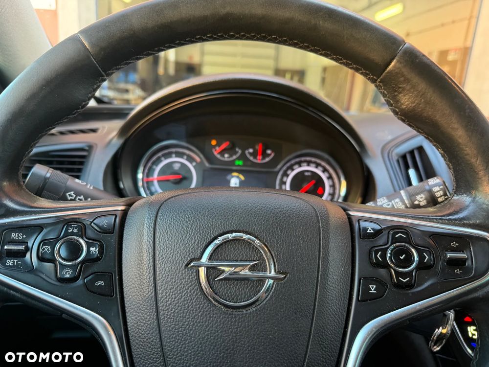 Opel Insignia 2.0 CDTI 4x4 ecoFLEX - 23