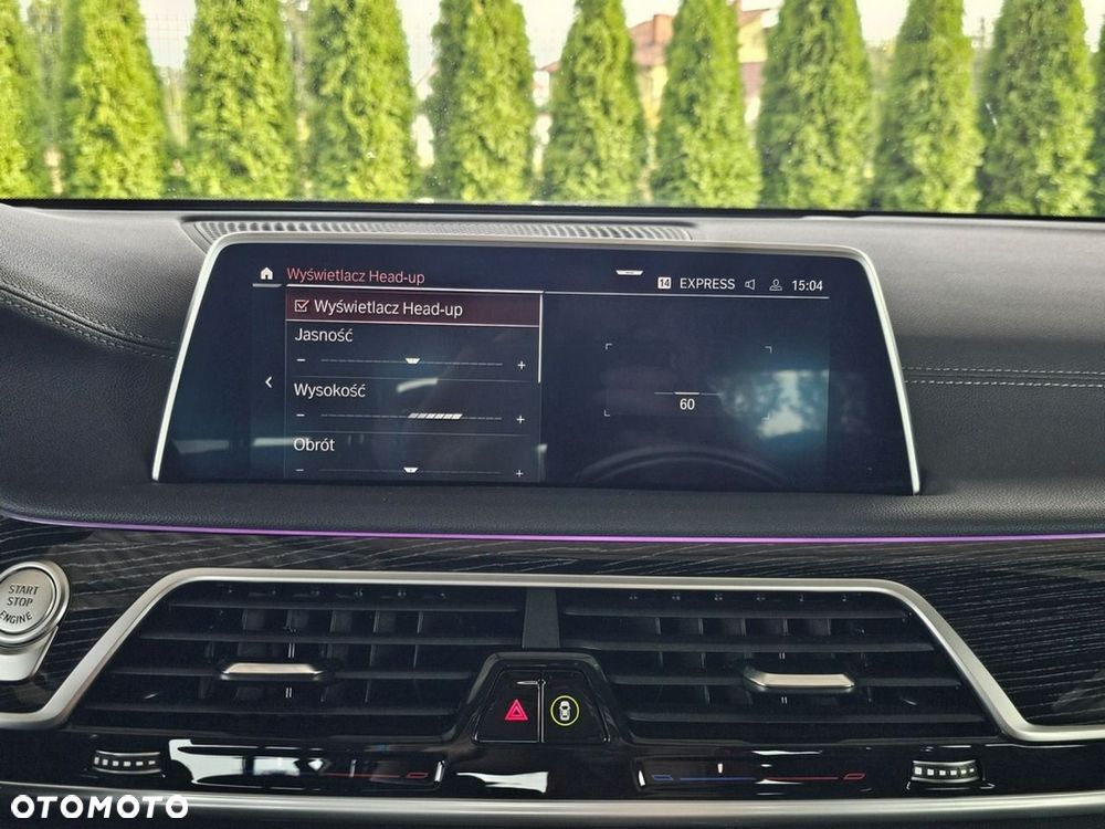 BMW Seria 7 - 27