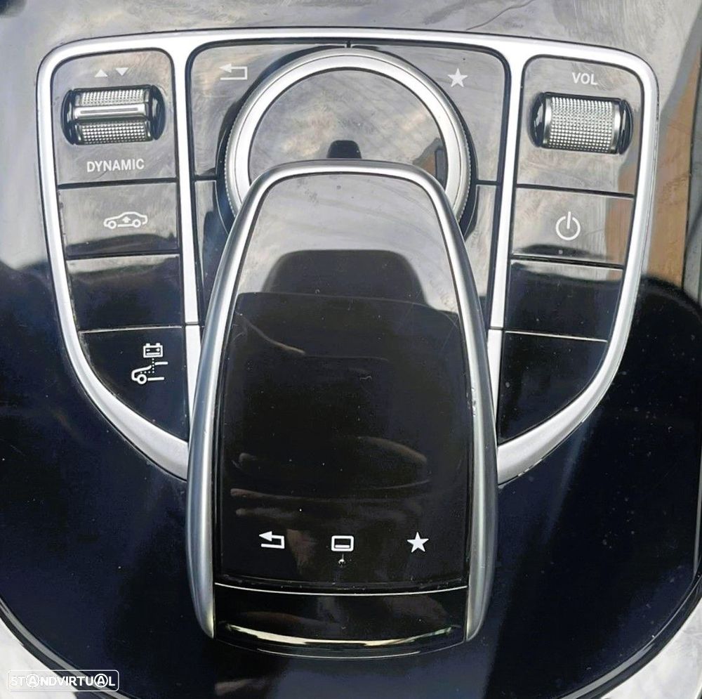 Mercedes-Benz C 350 - 23