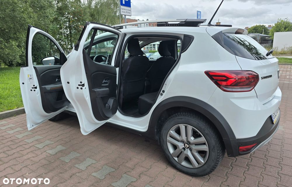 Dacia Sandero Stepway 1.0 TCe SL Celebration S&S - 4
