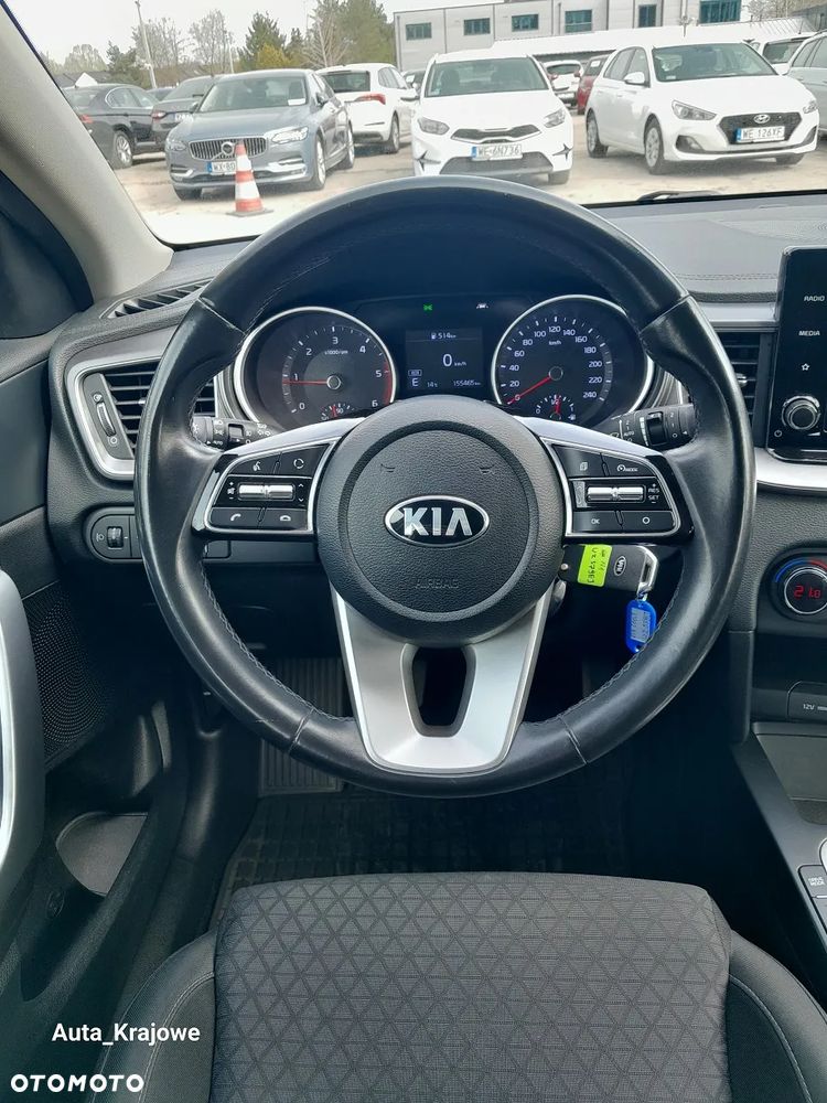 Kia Ceed 1.6 CRDi mHEV M - 11