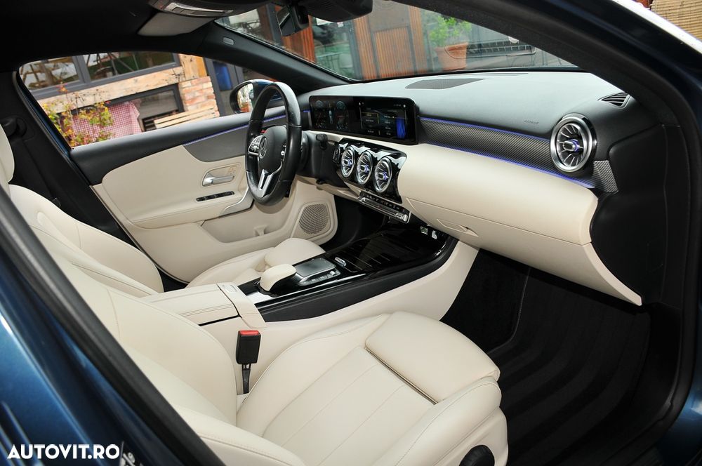 Mercedes-Benz A 180 d 7G-DCT Edition 19 - 24