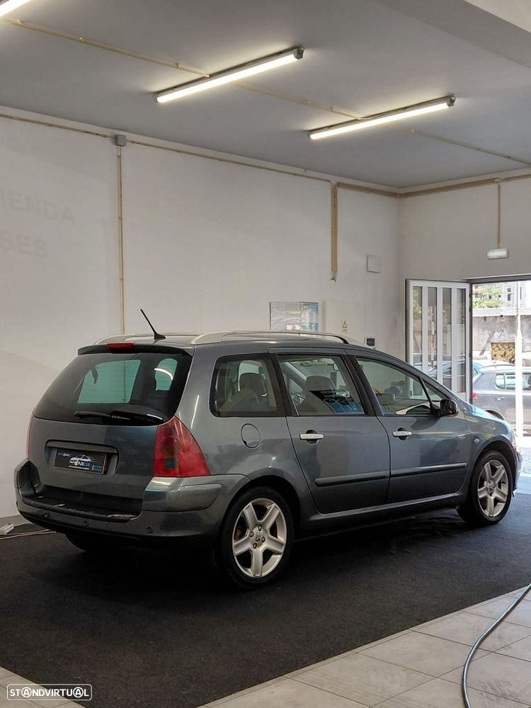 Peugeot 307 SW 2.0 HDi 136 Sport - 2