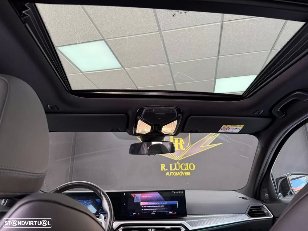 BMW 330 e Pack Desportivo M Auto - 14