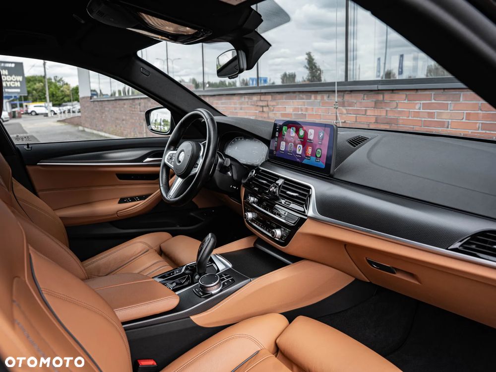 BMW Seria 5 530e M Sport sport - 25