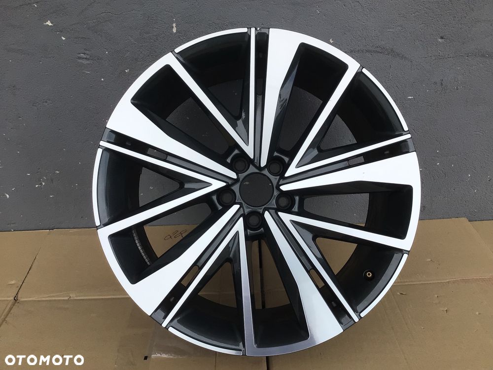 Felga Aluminiowa 1szt Audi A6 C8 4K0 5x112 8.5x21 et43 - 1