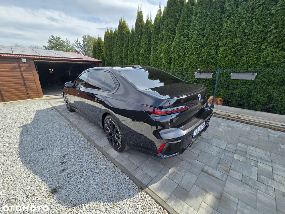 BMW Seria 7 - 15
