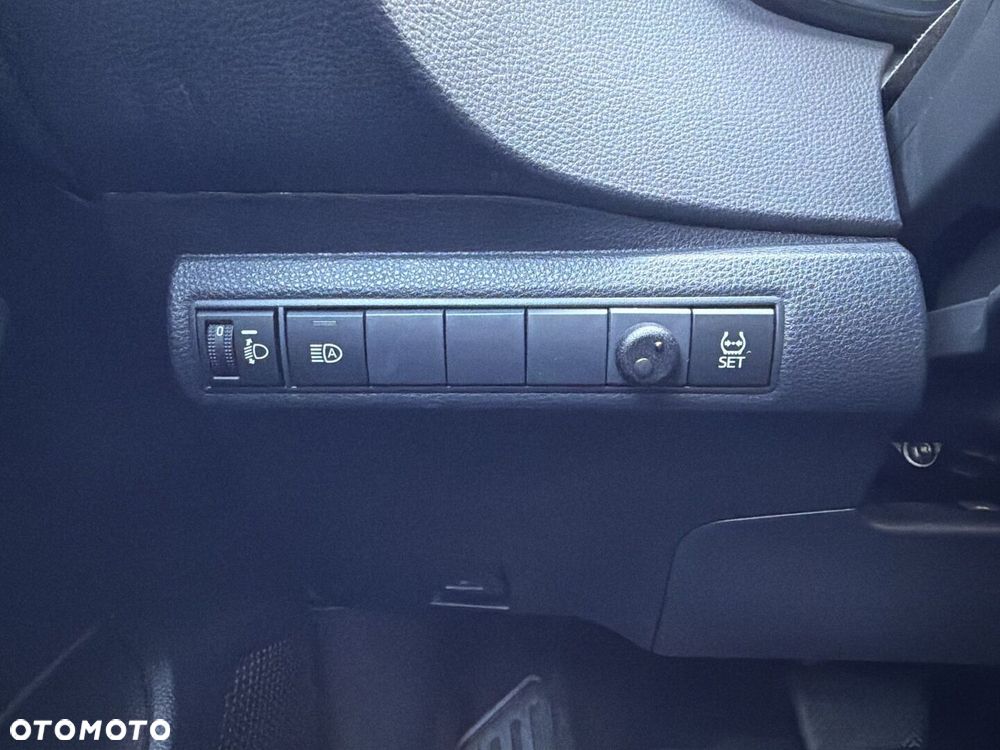 Toyota Corolla 1.5 Comfort MS - 26