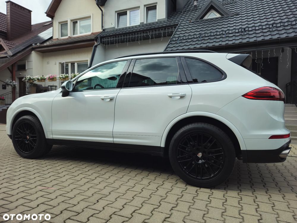 Porsche Cayenne Tiptronic S - 32