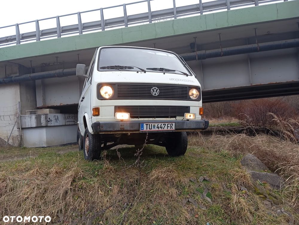 Volkswagen Transporter - 4