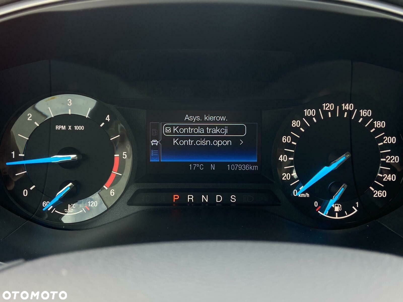 Ford Mondeo - 13