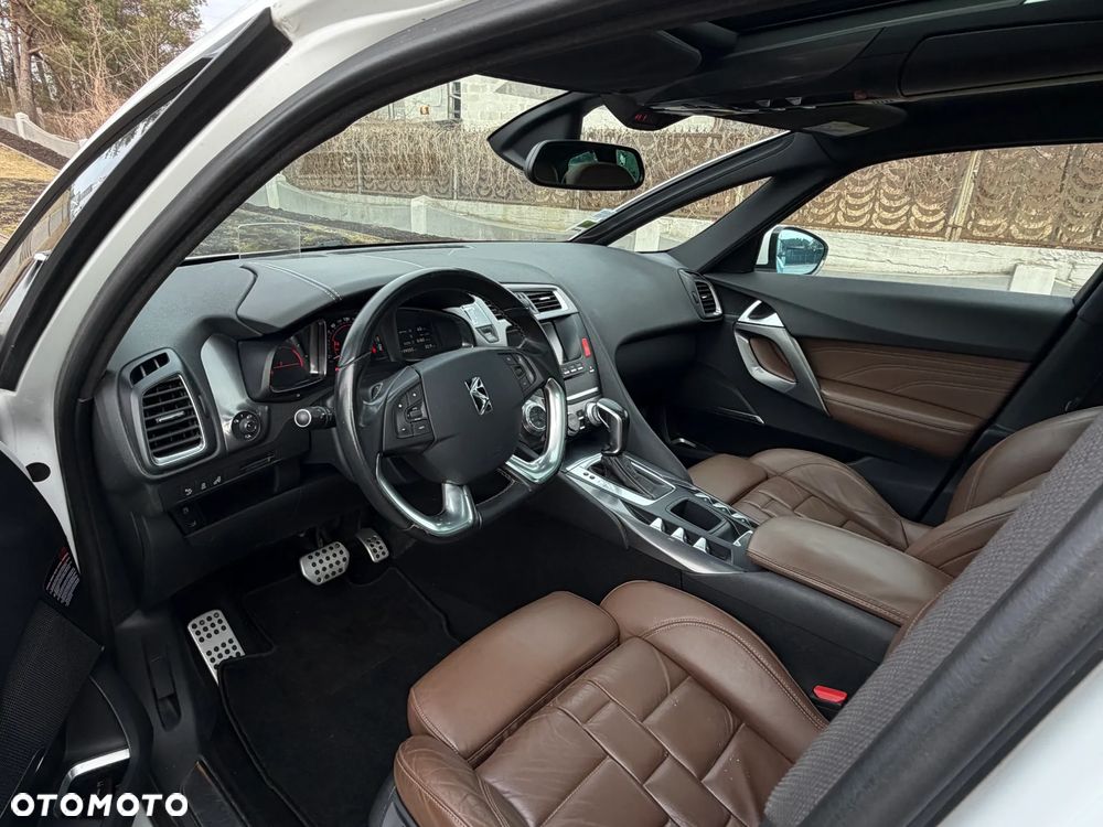 Citroën DS5 BlueHDi 180 EAT6 Business Class - 14