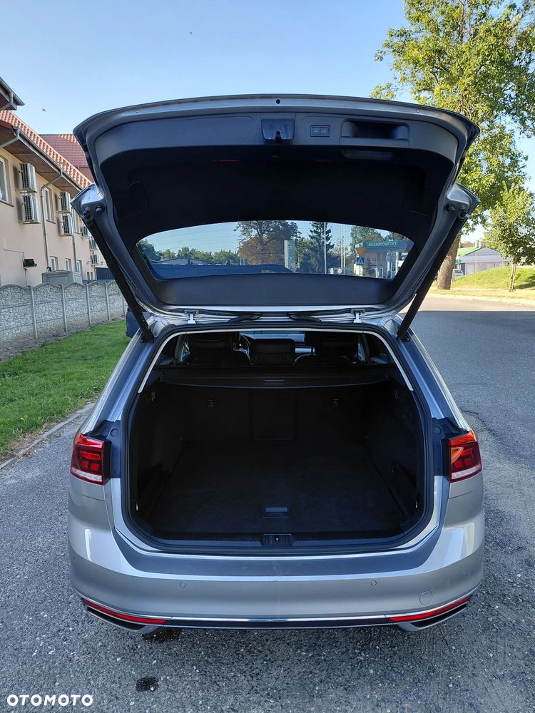 Volkswagen Passat 1.5 TSI EVO Elegance DSG - 26