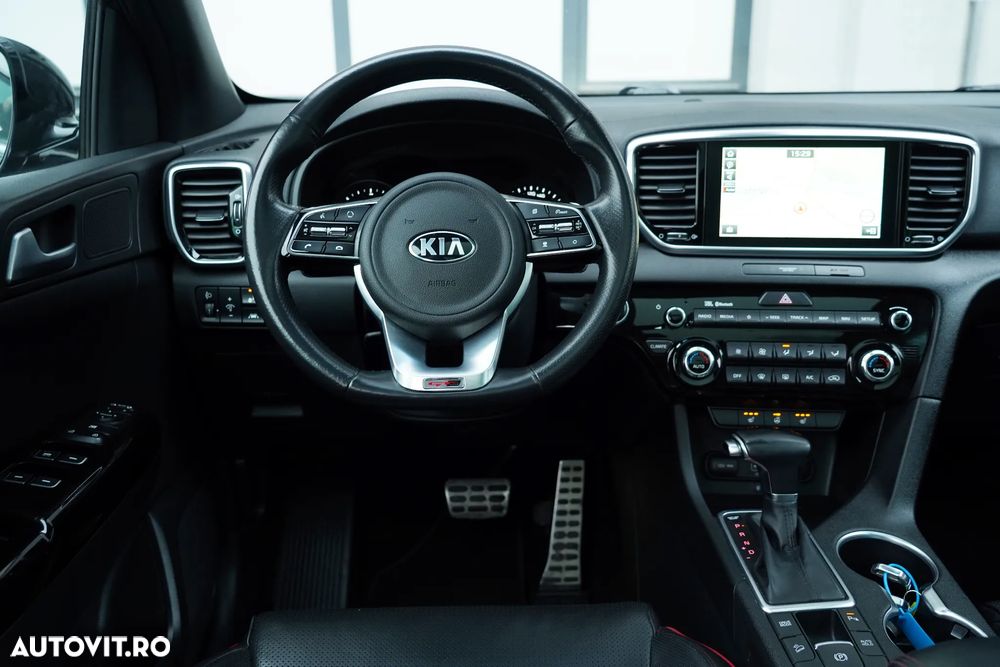 Kia Sportage 1.6 CRDI AWD Eco-Dynamics+ (48V M-H) DCT GT LINE - 11