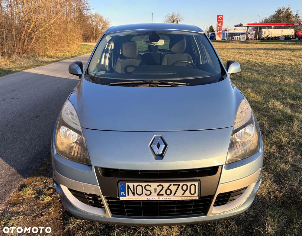 Renault Scenic 2.0 dCi Privilege - 10